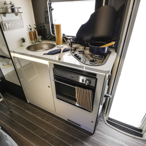Zefiro 675 Internal 4