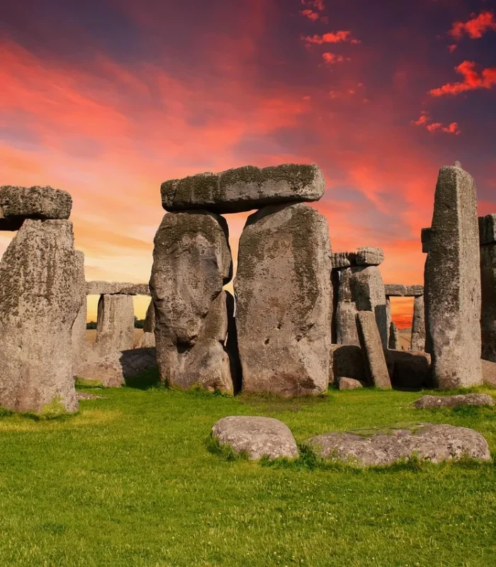 Top 16 English Heritage Sites in the UK